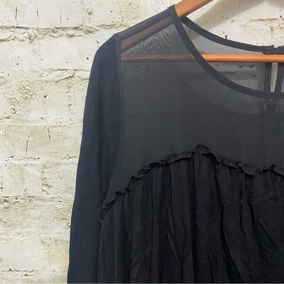 Pebble & Stone Black Sheer 3/4 Sleeve Tiered Top - Picture 2 of 5